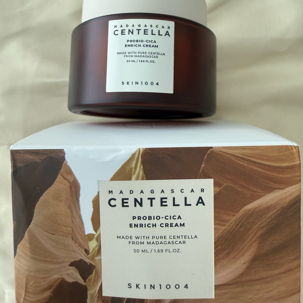SKIN1004 Madagascar Centella Probio-Cica Enrich Cream - Brown
